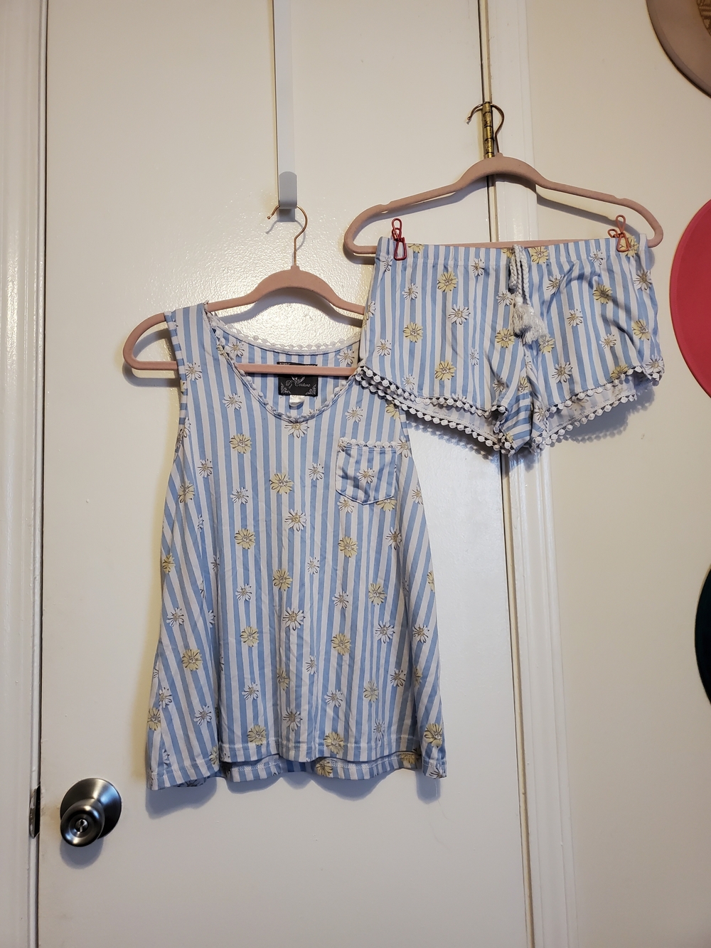 Pj Couture Blue & White Stripe Daisy Pajama Tank Top and Shorts Set